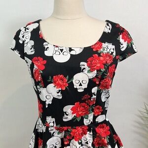 Eva Rose Fit & Flare Dress Red Roses Skulls Retro Rockabilly Punk Goth Small